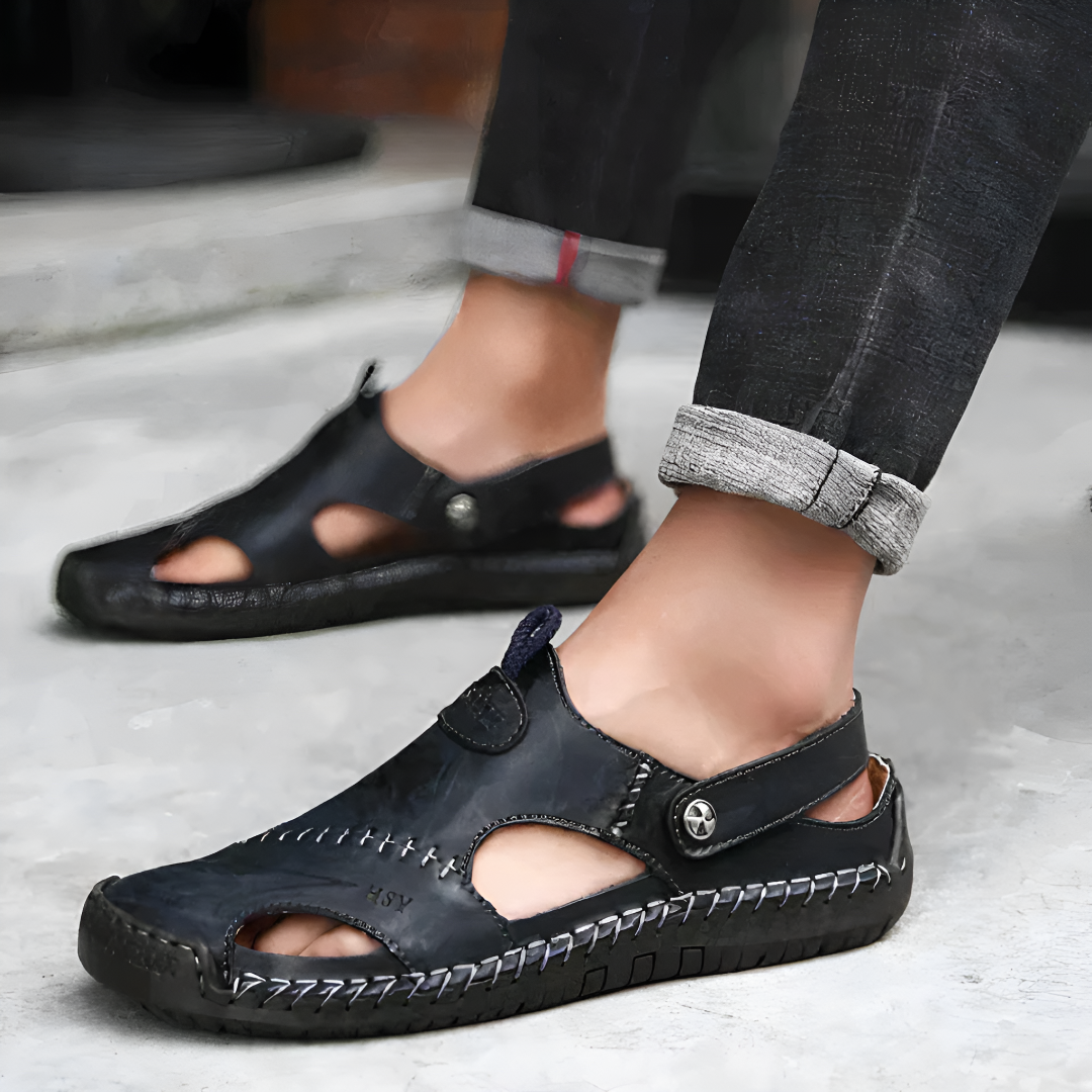 Durable Leather Closed-Toe Outdoor Sandals for Men