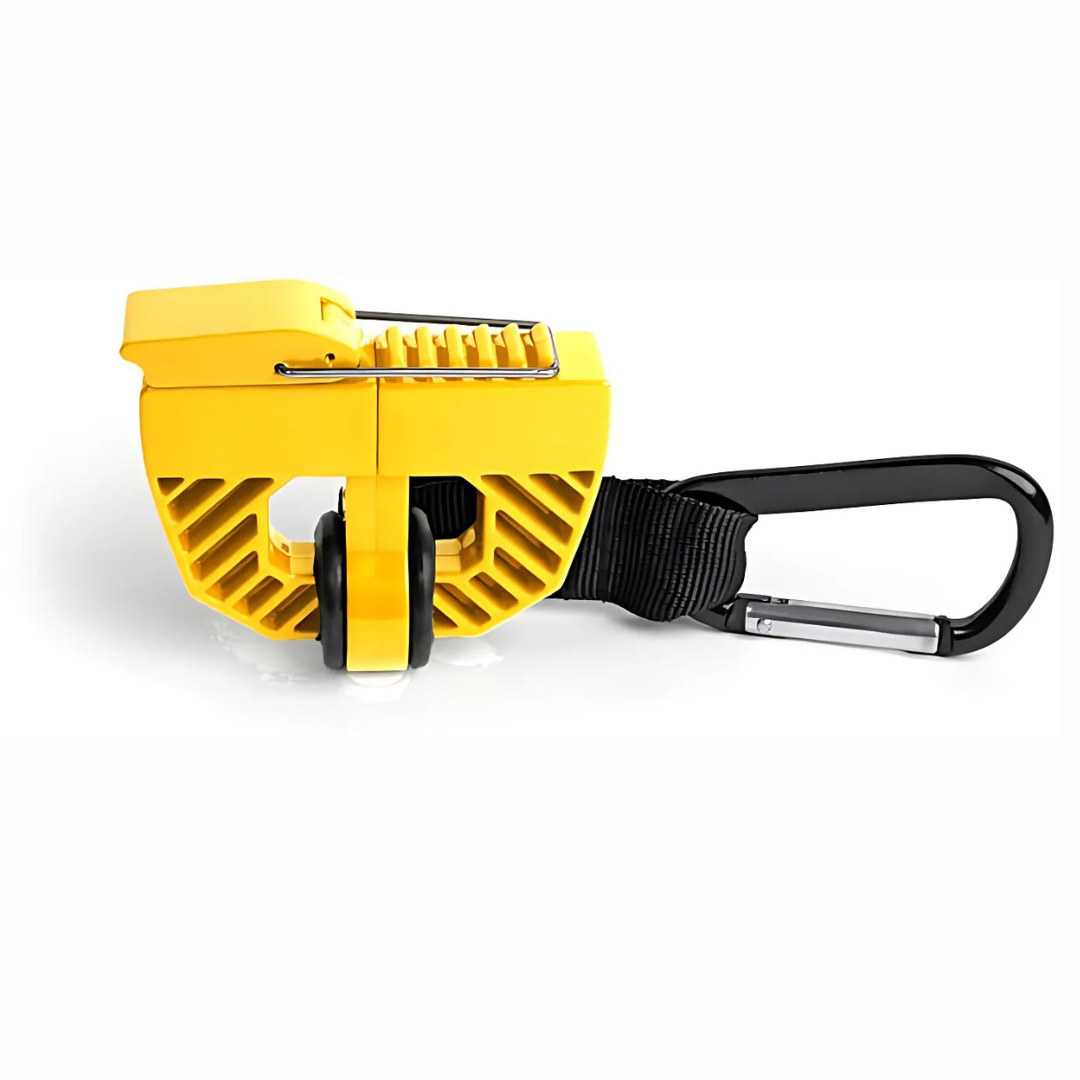 Portable Shoe Clip for Travel