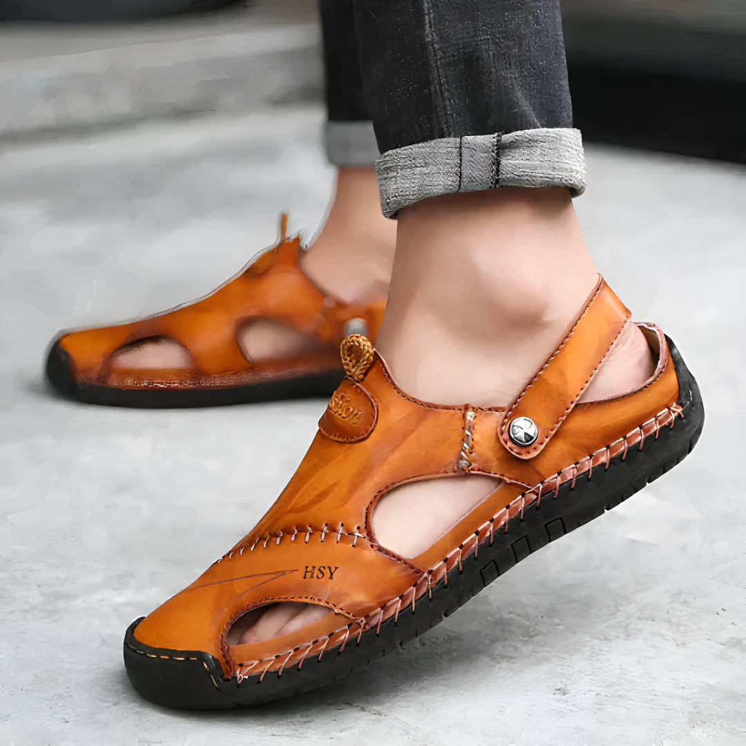 Durable Leather Closed-Toe Outdoor Sandals for Men